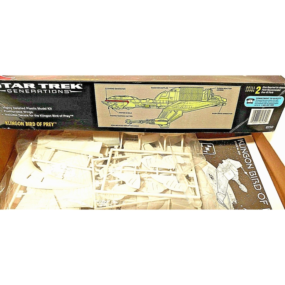 Star Trek Generations Klingon Bird of Prey Model Kit Toy 1995 ERTL Spaceship - Picture 6 of 6